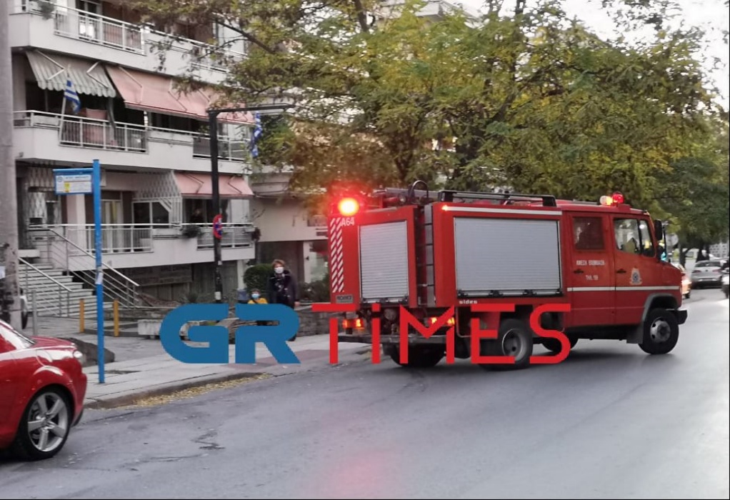 Τραγωδία στη Θεσσαλονίκη: Γυναίκα βρέθηκε καμμένη στο διαμέρισμα της(VIDEO)