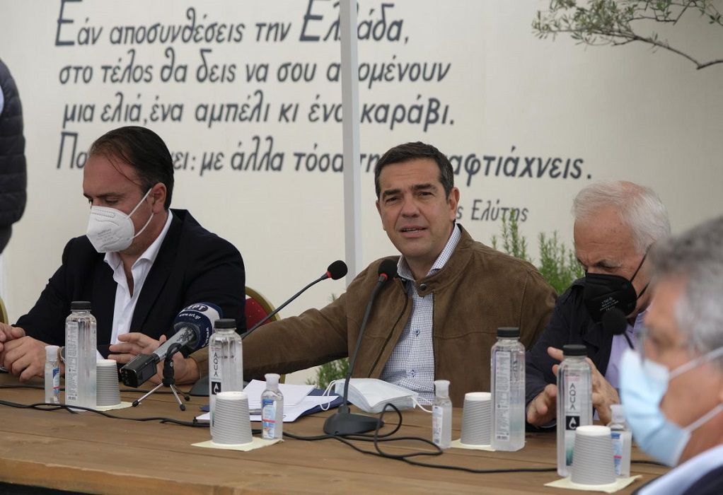 Aλ. Τσίπρας: Αδιανόητο ότι 3 μήνες δεν έχει έρθει ακόμα ο Μητσοτάκης στη βόρεια Εύβοια