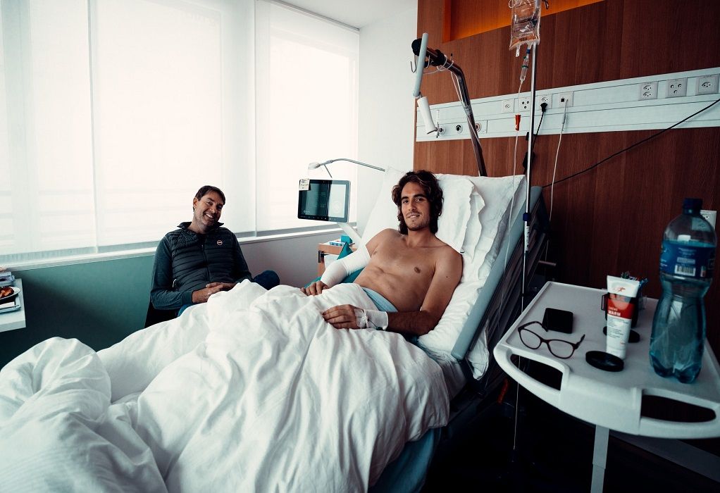 Στο χειρουργείο ο Στέφανος Τσιτσιπάς – Έκανε επέμβαση στον αγκώνα