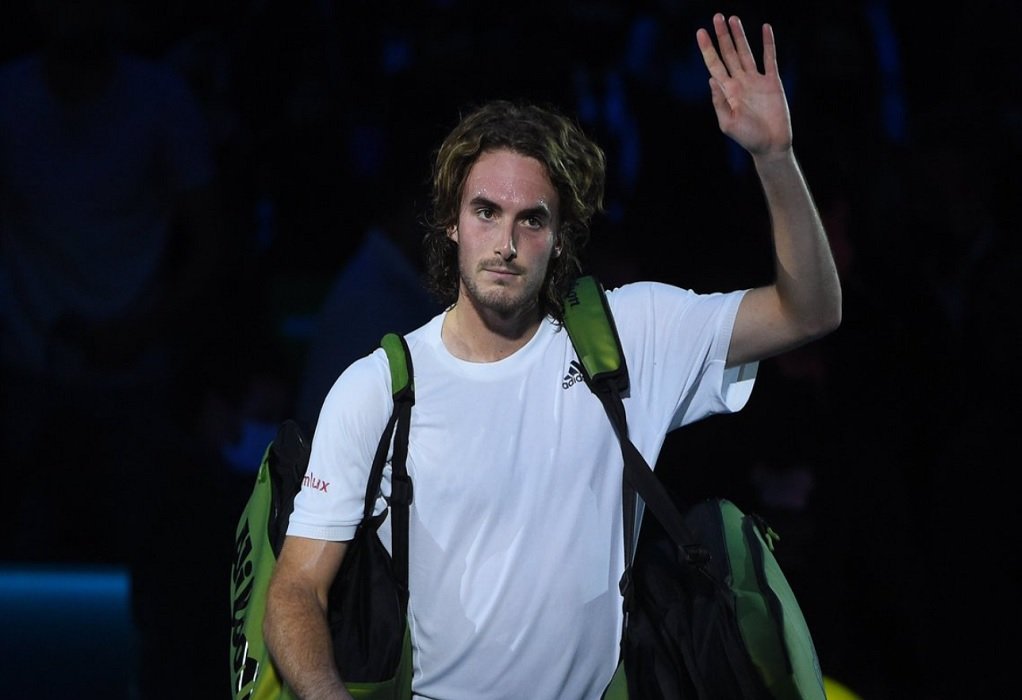 Τσιτσιπάς: Αποσύρθηκε από το ATP Finals λόγω τραυματισμού