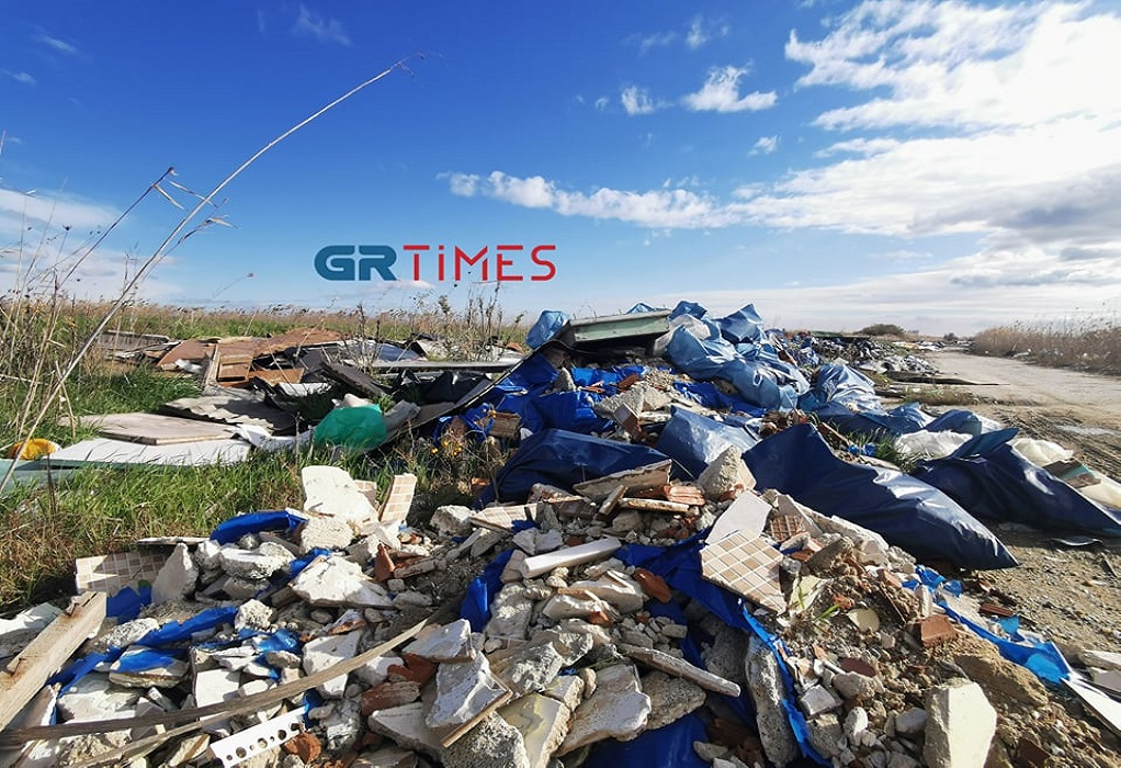 Παράνομη χωματερή σε προστατευμένη περιοχή του Γαλλικού-Αυτοψία GRTimes.gr