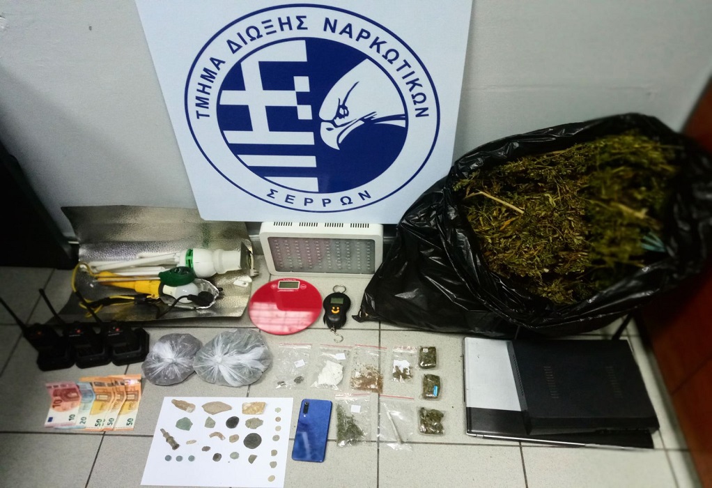 Β. Ελλάδα: Συλλήψεις για ναρκωτικά και λαθραία τσιγάρα από την ΕΛ.ΑΣ (ΦΩΤΟ)
