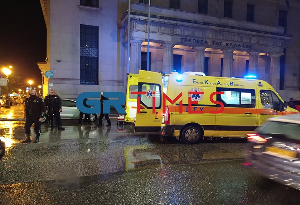 Θεσσαλονίκη: Άμεση επέμβαση του ΕΚΑΒ σε ιατρικό περιστατικό εν μέσω επεισοδίων (ΦΩΤΟ-VIDEO)