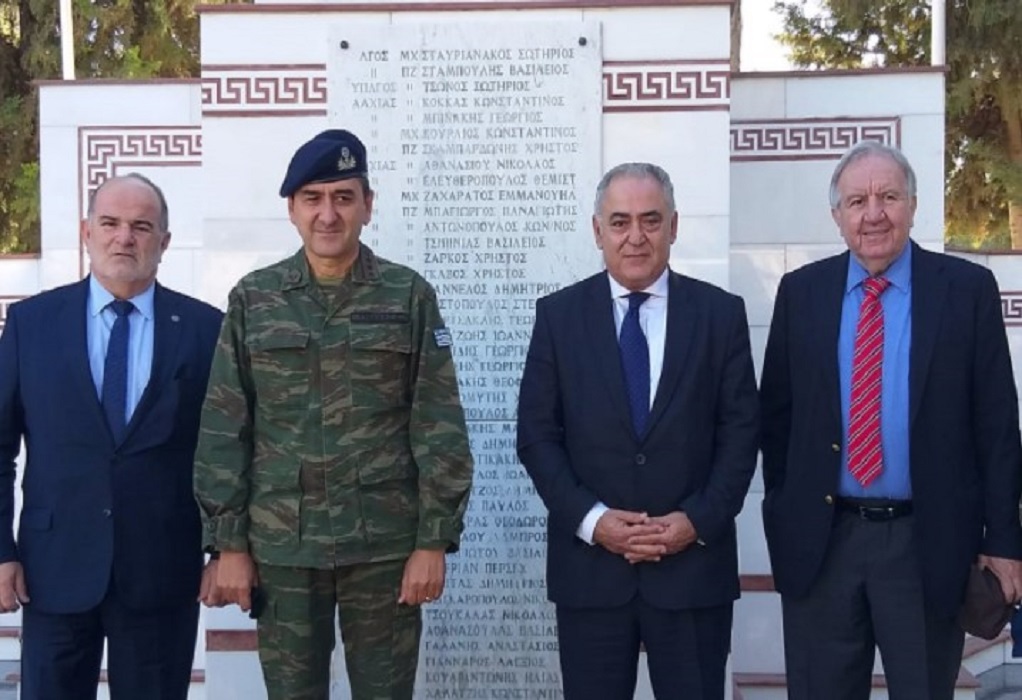 Επίσκεψη του προέδρου της ΚΕΕΕ στο στρατόπεδο της ΕΛΔΥΚ–Σειρά επαφών Χατζηθεοδοσίου στην Κύπρο