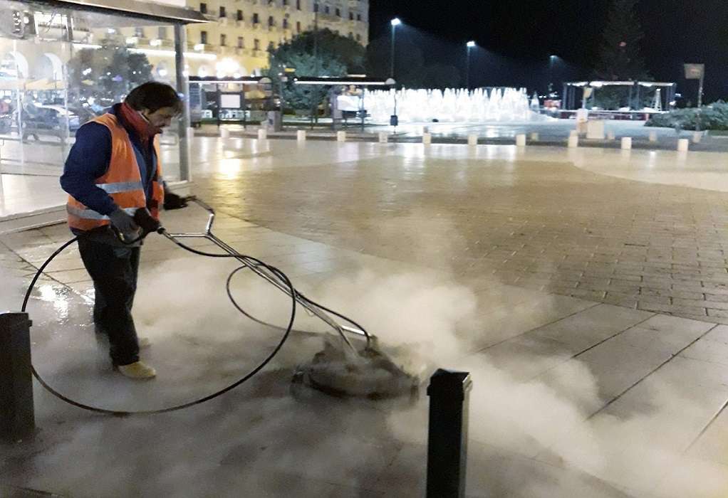 Δήμος Θεσσαλονίκης: Επιστρατεύει κινητή μονάδα πλύσης και απολύμανσης στη μάχη της καθαριότητας