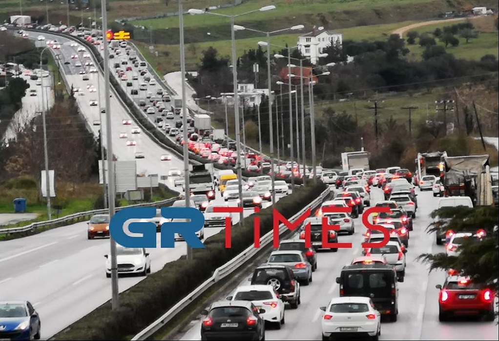 Θεσσαλονίκη: “Φράκαρε” η Περιφερειακή στο ρεύμα προς τα δυτικά (VIDEO-ΦΩΤΟ)
