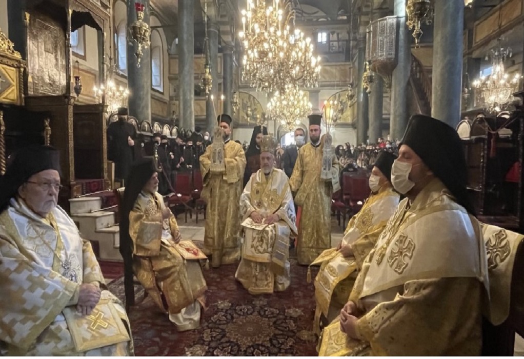 Xριστούγεννα στο Φανάρι: Με κάθε ιεροπρέπεια τιμήθηκε η μεγάλη γιορτή της Ορθοδοξίας