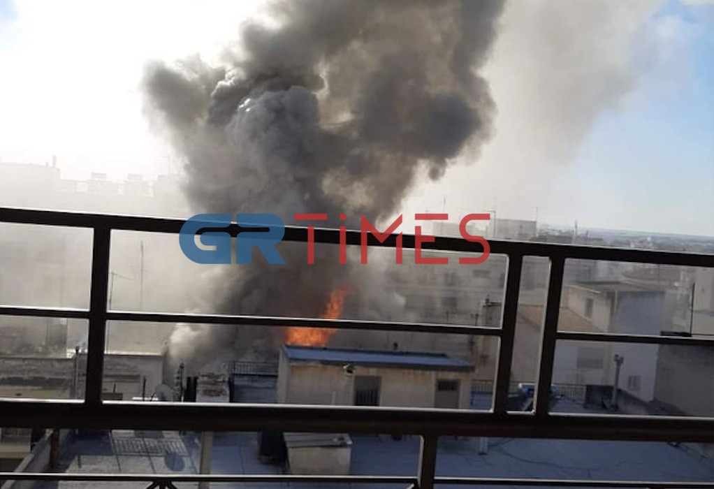 Κορδελιό: Φωτιά σε σκεπή διώροφης κατοικίας (VIDEO-ΦΩΤΟ)