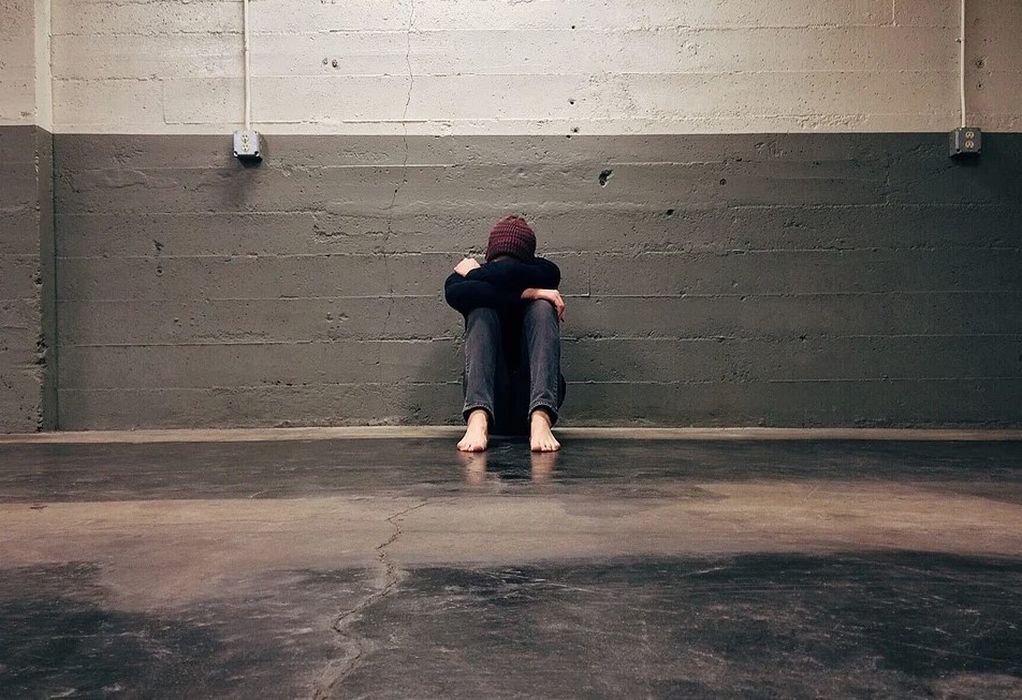 Κομοτηνή: Απάνθρωπο περιστατικό bullying κατά 23χρονου-«Όλοι σε θέλουν νεκρό» έγραψαν στον τοίχο του