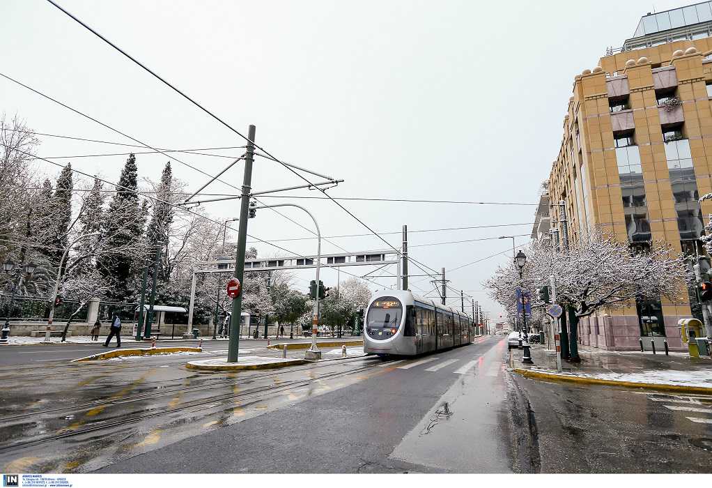 Κακοκαιρία «Ελπίδα»: Διακοπή δρομολογίων σε Μετρό και Τραμ λόγω της έντονης χιονόπτωσης
