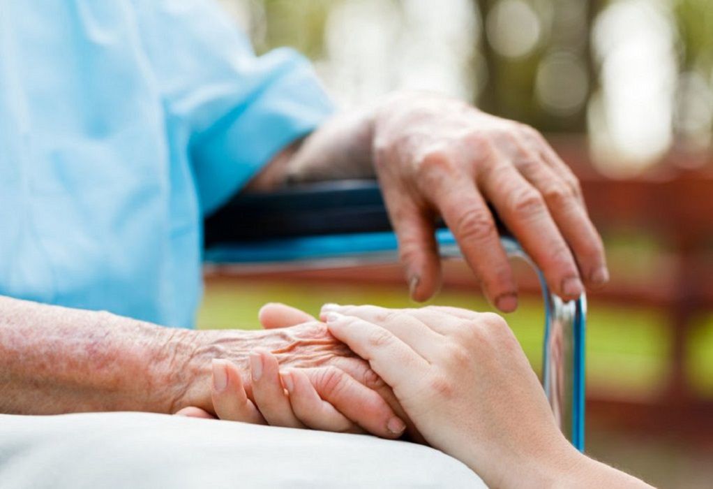 Υγεία: Το πιο αργό βάδισμα ενός ηλικιωμένου, μπορεί να αποτελεί ένδειξη επερχόμενης άνοιας