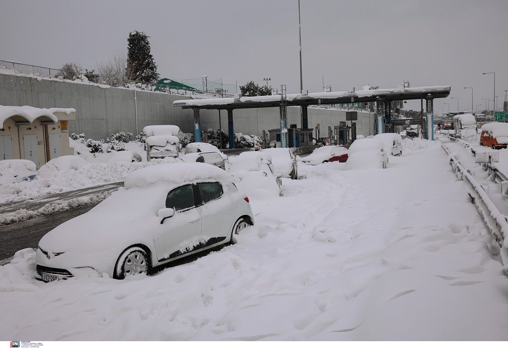 Καιρός – Meteo: Προσοχή στις μετακινήσεις στο οδικό δίκτυο της Αττικής λόγω πυκνών χιονοπτώσεων
