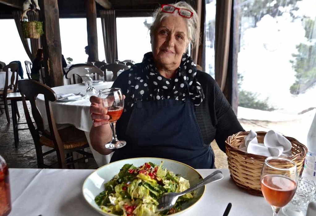 Γιώτα Κουφαδάκη: Η μαγείρισσα από τη Χαλκιδική που «απογειώνει» την ελληνική γαστρονομία (ΦΩΤΟ)   