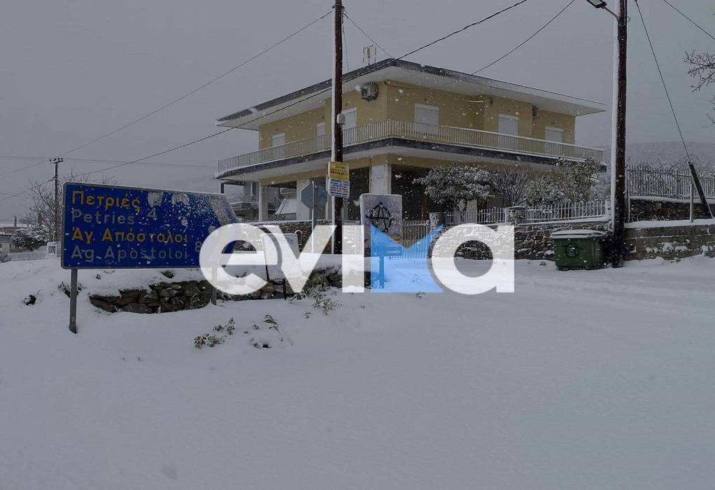 Εύβοια – Κακοκαιρία «Ελπίς»: Το χιόνι έφτασε μέχρι τη θάλασσα- Πού χρειάζονται αλυσίδες