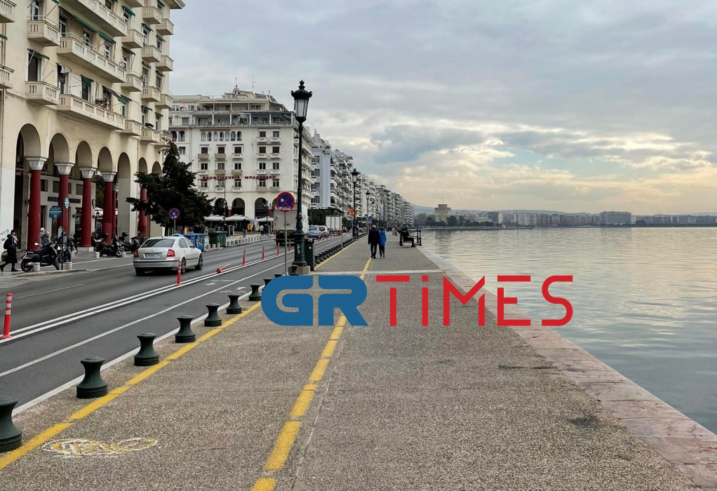 Θεσσαλονίκη: Στην κυκλοφορία οι δρόμοι και το πάρκινγκ στην Πλατεία Ελευθερίας