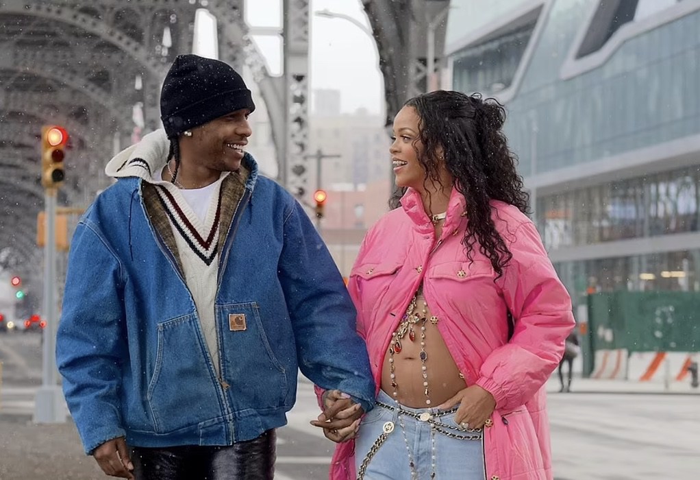 Rihanna: Έγκυος στο πρώτο της παιδί με τον A$AP Rocky