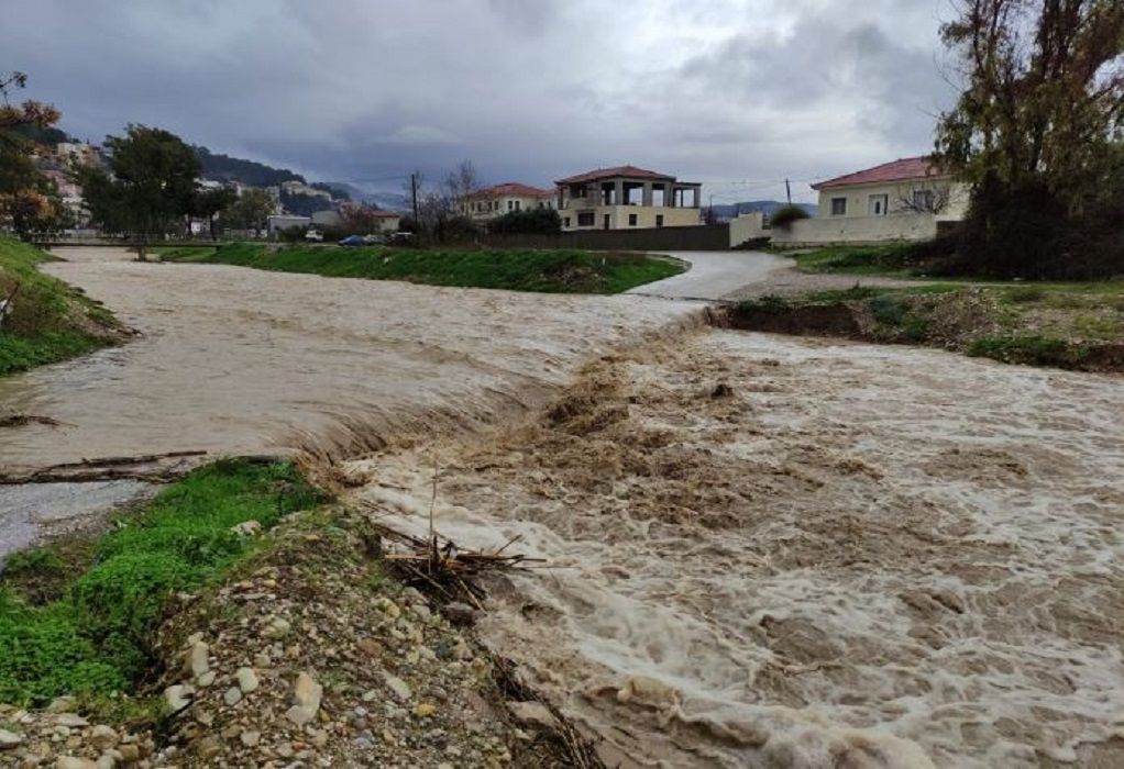 Ο «Διομήδης» χτύπησε και τη Σάμο: Υπερχείλισαν ποτάμια και ρέματα (ΦΩΤΟ-VIDEO)