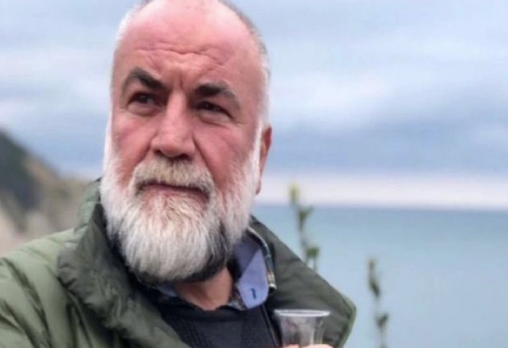 Τουρκία: Εκατοντάδες άνθρωποι στην κηδεία του δημοσιογράφου που δολοφονήθηκε στο Κοτζαελί 