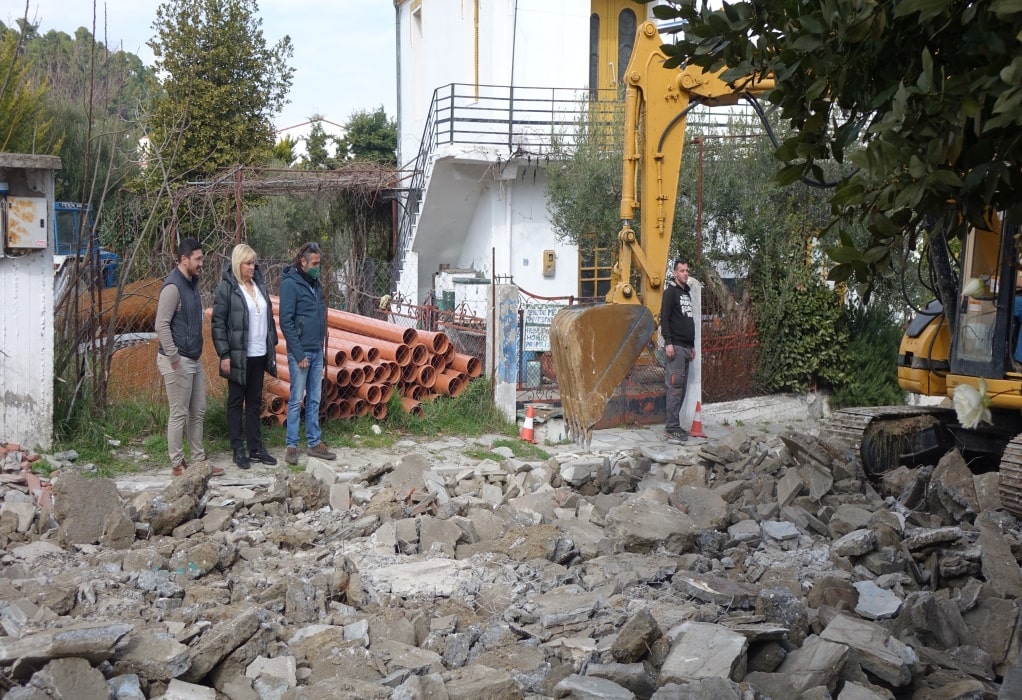 Δήμος Κασσάνδρας: Εργασίες ανάπλασης στον οικισμό της Κρυοπηγής (ΦΩΤΟ)