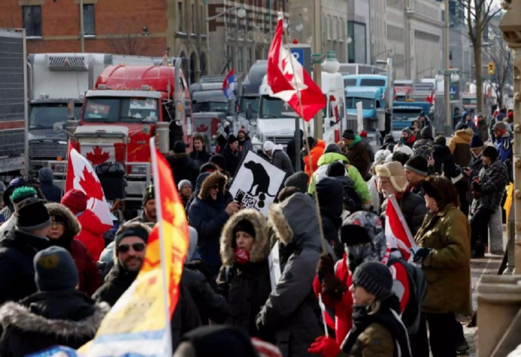 Καναδάς: Σε απεργία 155.000 δημόσιοι υπάλληλοι