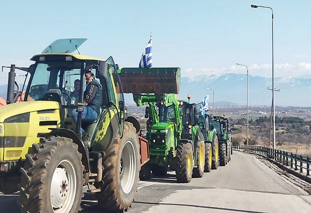 Μεγάλη κινητοποίηση αγροτών στη Δυτική Μακεδονία: Δεκάδες τρακτέρ στους δρόμους (ΦΩΤΟ-VIDEO)