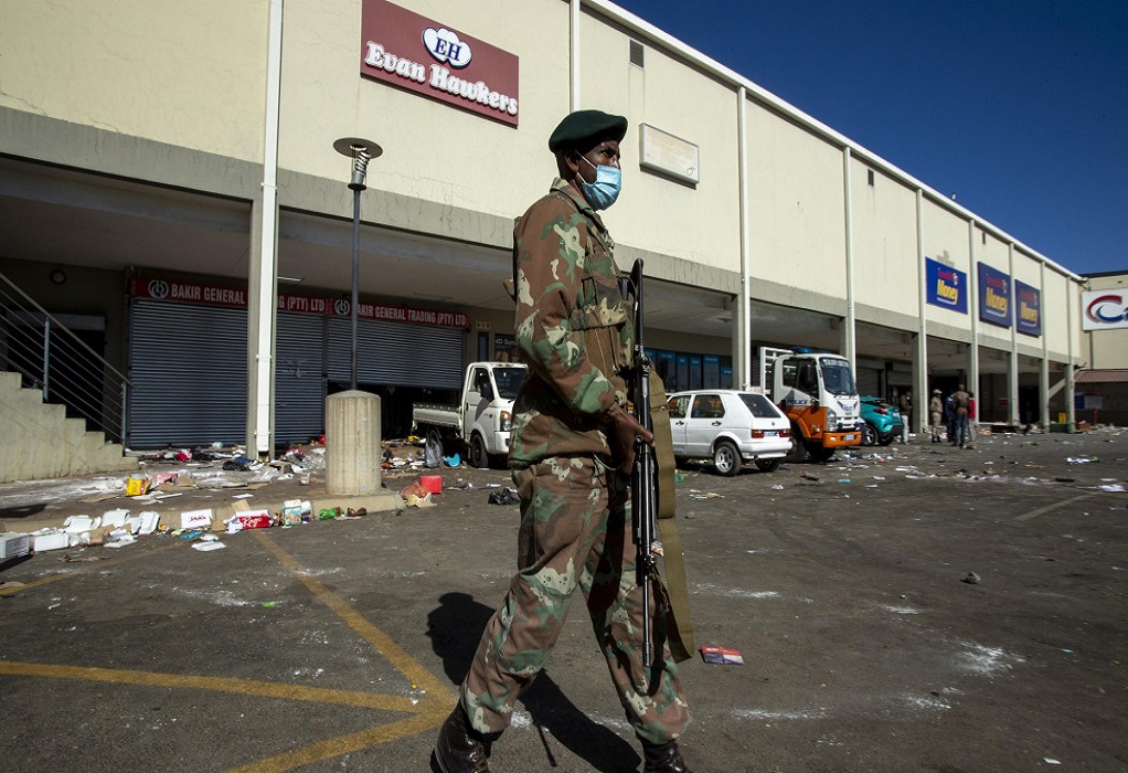 Νότια Αφρική: Δύο 24χρονοι καταδικάστηκαν για τον σχεδιασμό τρομοκρατικών επιθέσεων