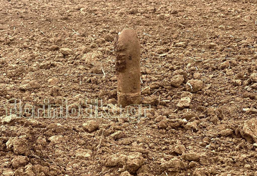 Αμύνταιο: Οβίδα εντοπίστηκε σε χωράφι (ΦΩΤΟ)