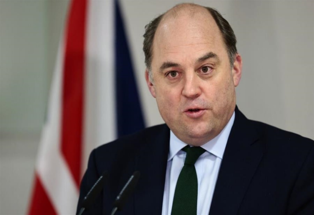 Βρετανία: Ο υπουργός Άμυνας ακύρωσε διακοπές, καθώς η ουκρανική κρίση επιδεινώνεται