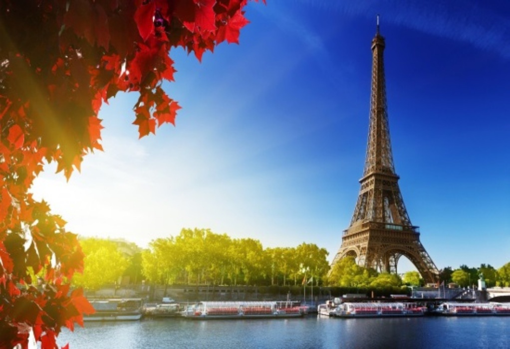 Το Παρίσι ανακτά σχεδόν την τουριστική προσέλευση που είχε πριν από την πανδημία
