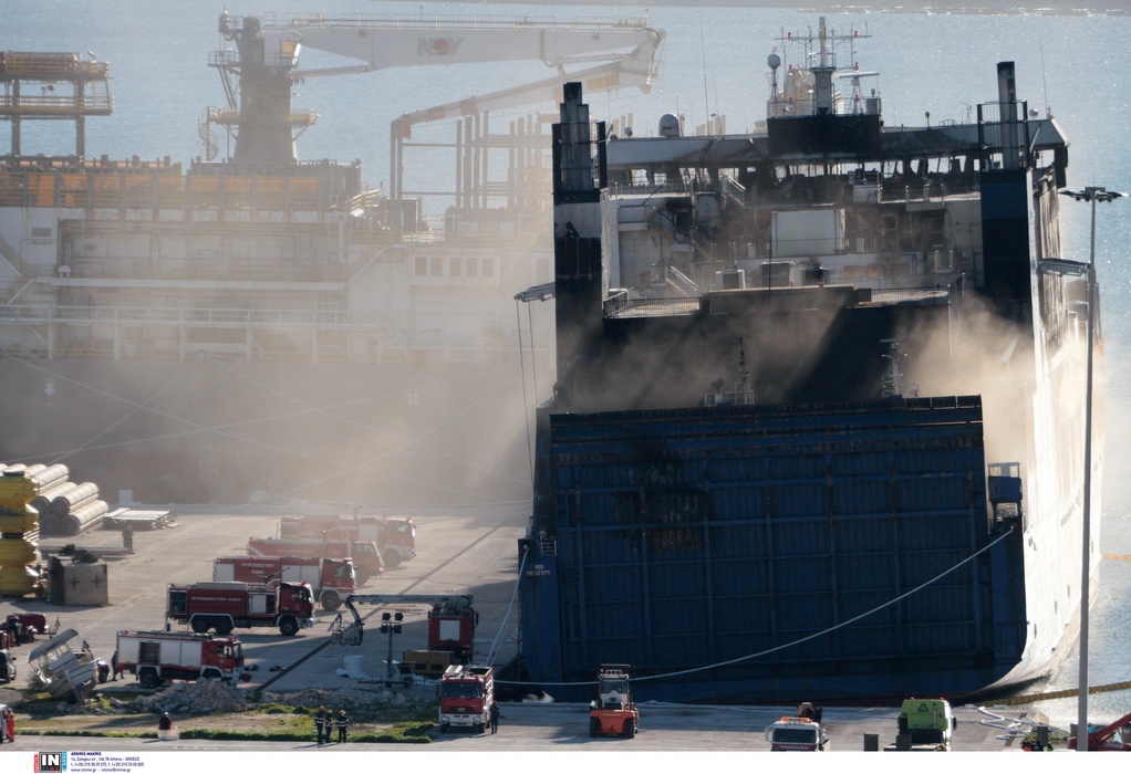 Euroferry Olympia: Εντοπίστηκαν ακόμη δύο νεκροί στο πλοίο (VIDEO)
