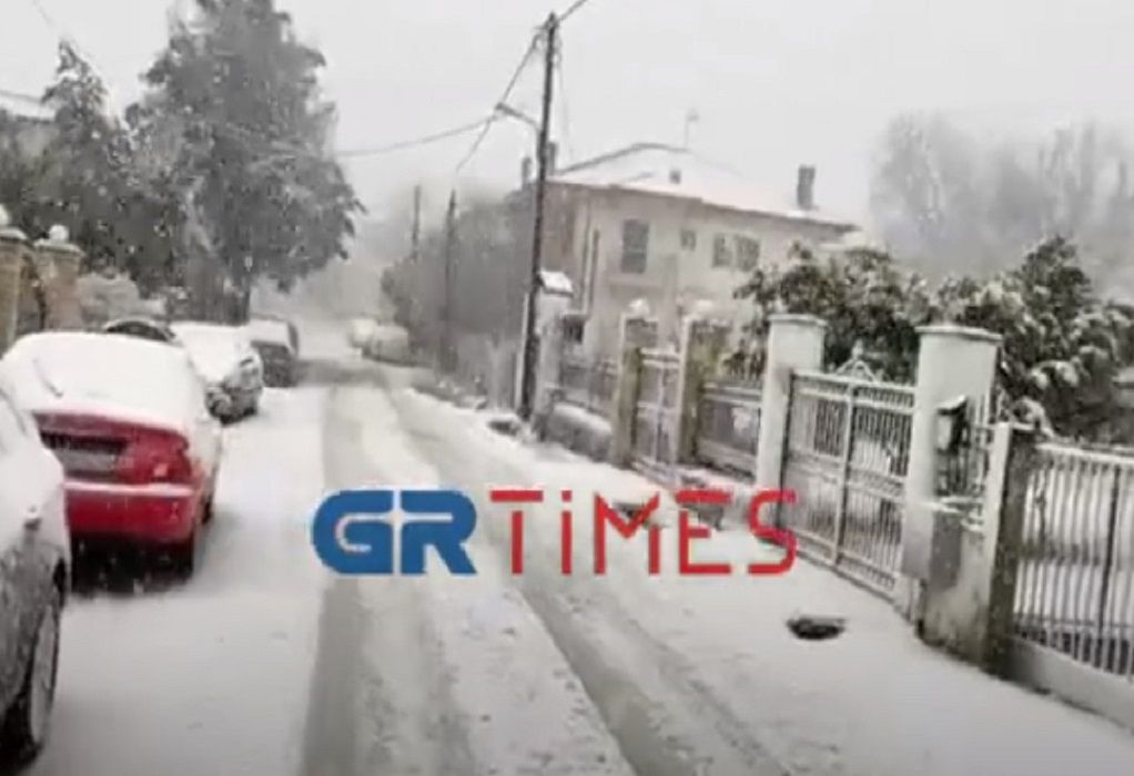 Κακοκαιρία “Μπιάνκα”: Χιονίζει στα ορεινά της Θεσσαλονίκης (ΦΩΤΟ-VIDEO)