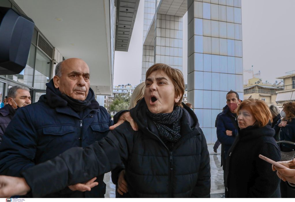 Νέα διακοπή στη δίκη της Ελένης Τοπαλούδη-Ξέσπασε η μητέρα της