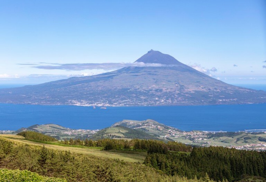 Πορτογαλία: Ηφαιστειογενές νησί στις Αζόρες σείεται εδώ και ημέρες