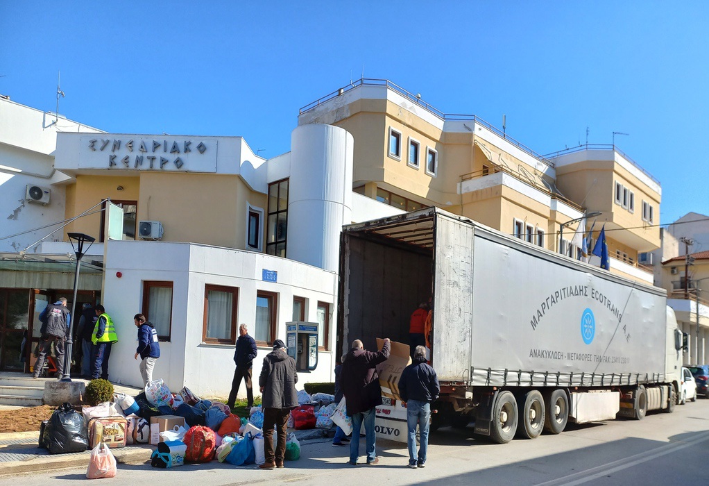 Δ. Κιλκίς: Είκοσι τόνοι ανθρωπιστικής βοήθειας για τους πρόσφυγες της Ουκρανίας (ΦΩΤΟ)