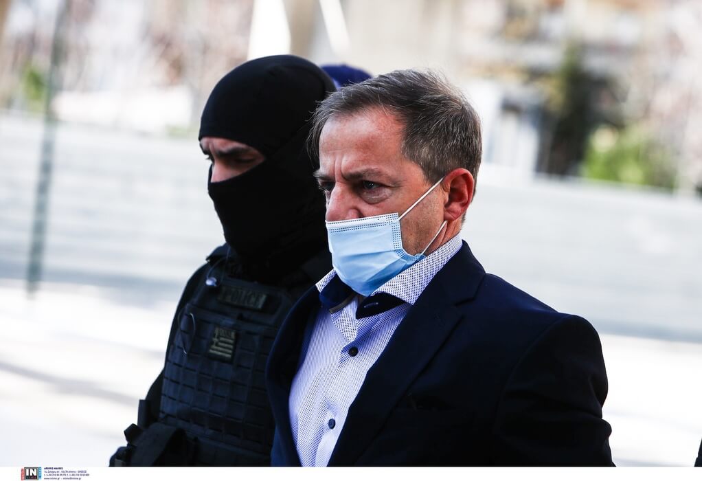 Δ. Λιγνάδης: «Βιαστής δεν υπήρξα ποτέ, ίσως ηλίθιος» – Τί υποστήριξε στην απολογία του