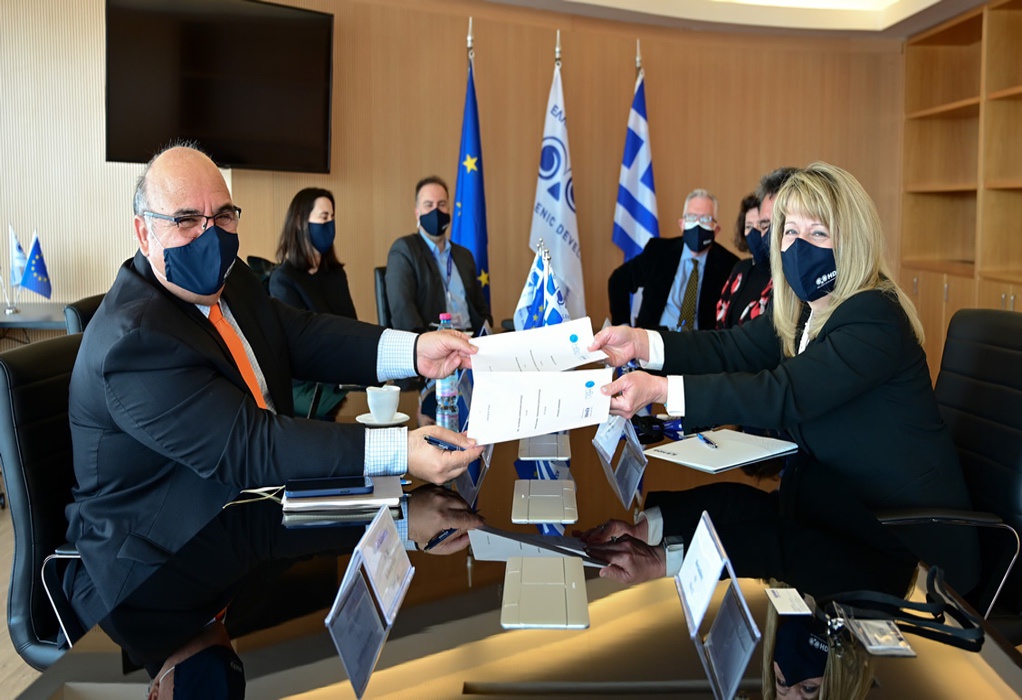 Ελληνική Αναπτυξιακή Τράπεζα και Ηellenic BioCluster συνεργάζονται για την ενίσχυση της επιχειρηματικότητας