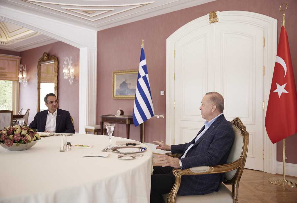 ΣΥΡΙΖΑ για συνάντηση Μητσοτάκη-Ερντογάν: Επιτακτική ανάγκη για συγκροτημένη εθνική στρατηγική στα ελληνοτουρκικά     