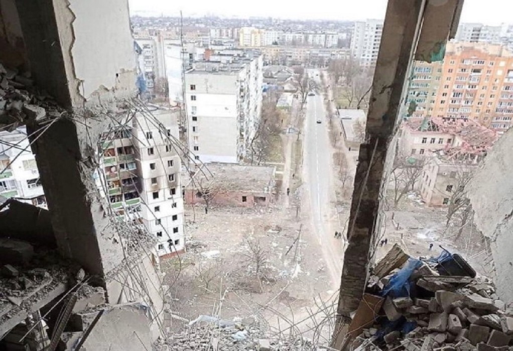 Ουκρανία-Τσερνίχιφ: Τρεις νεκροί και τρεις τραυματίες, μεταξύ τους και παιδιά, από έκρηξη νάρκης (ΦΩΤΟ)