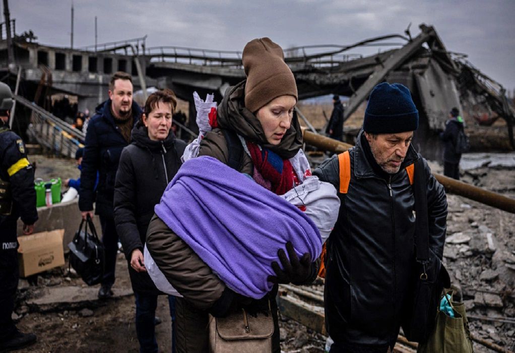Υπ. Προστασίας του Πολίτη: 290 Ουκρανοί πρόσφυγες εισήλθαν χθες στη χώρα – 79 ανήλικοι μεταξύ αυτών