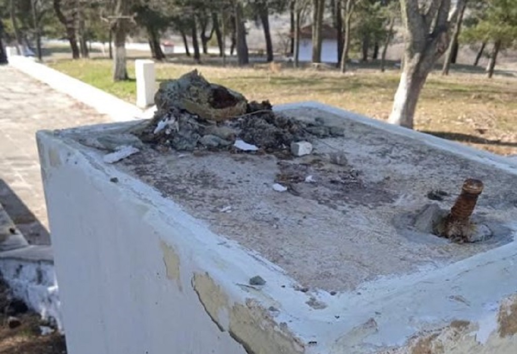 Θεσσαλονίκη: Άγνωστοί έκλεψαν 10 προτομές έξω από το Στρατιωτικό Μουσείο Λαχανά (ΦΩΤΟ)