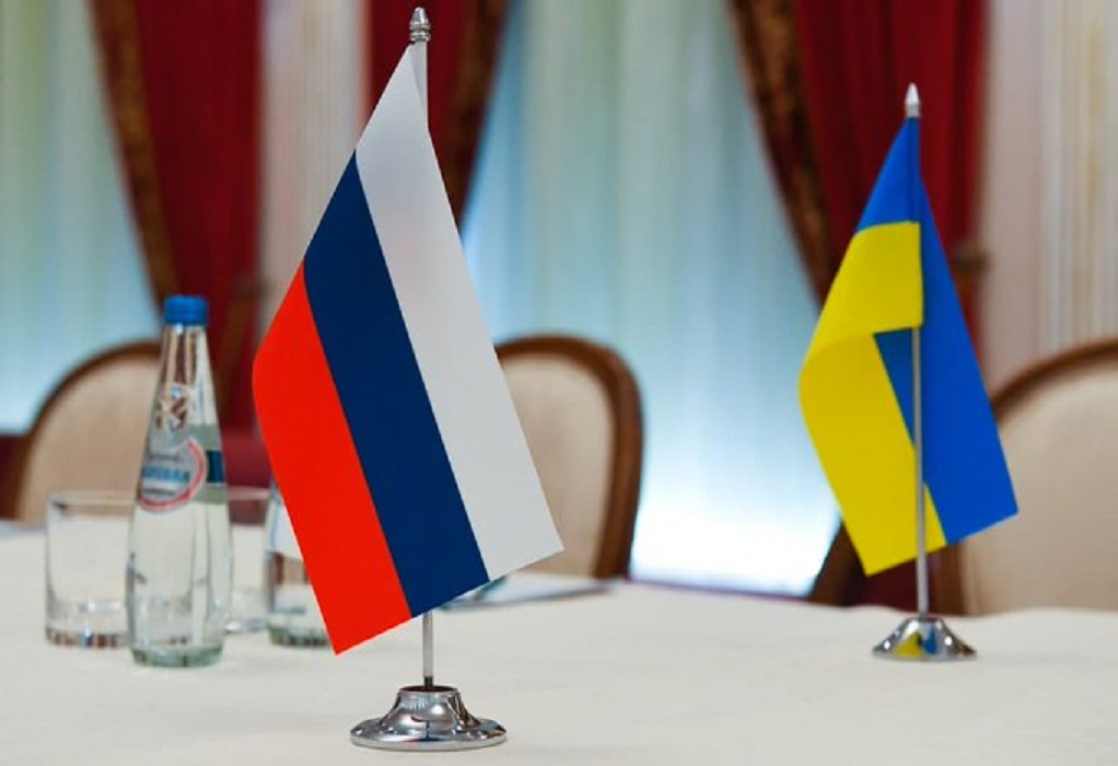 Χάσμα στις διαπραγματεύσεις ανάμεσα σε Ρωσία-Ουκρανία – «Σφήνα» η Τουρκία ως «εγγυητής» (VIDEO)