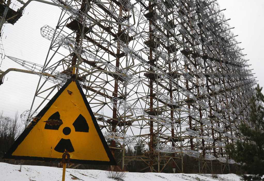 Τσερνόμπιλ: Χτυπήθηκε γραμμή ηλεκτροδότησης του πυρηνικού εργοστασίου (VIDEO)
