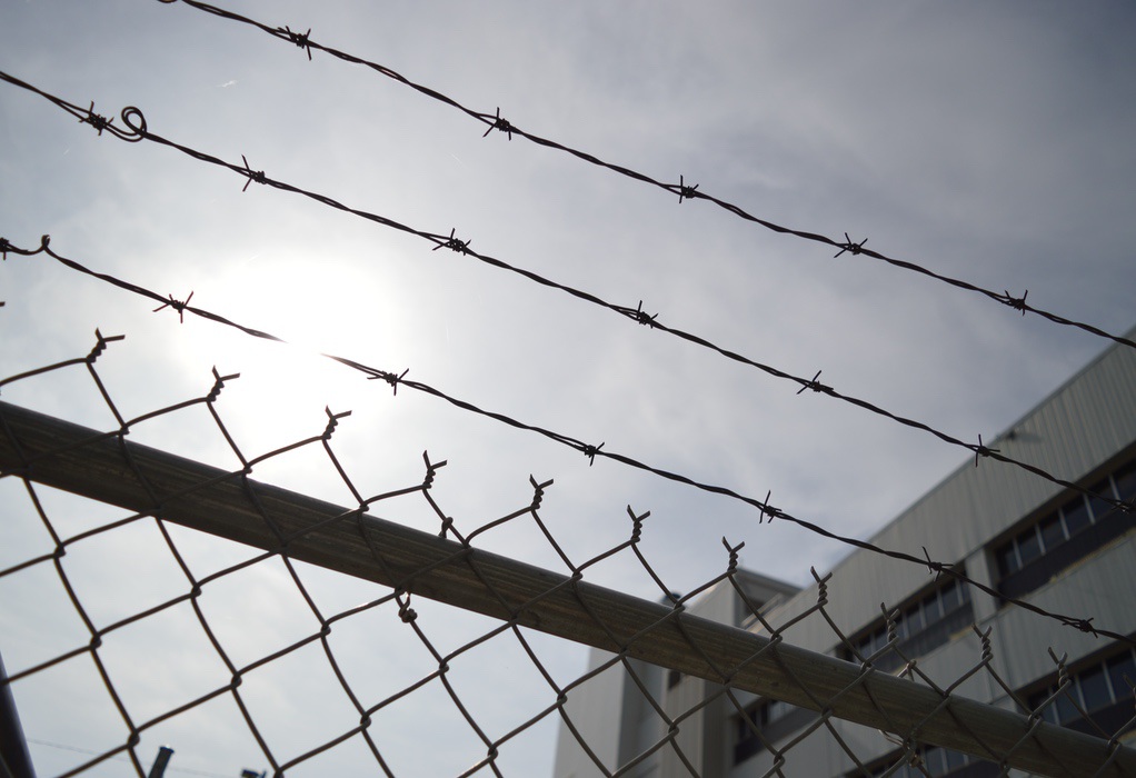 Στο Ψυχιατρικό Νοσοκομείο των Φυλακών Κορυδαλλού θα οδηγηθεί ο 46χρονος γιος της ηθοποιού Μαρίας Μπονίκου