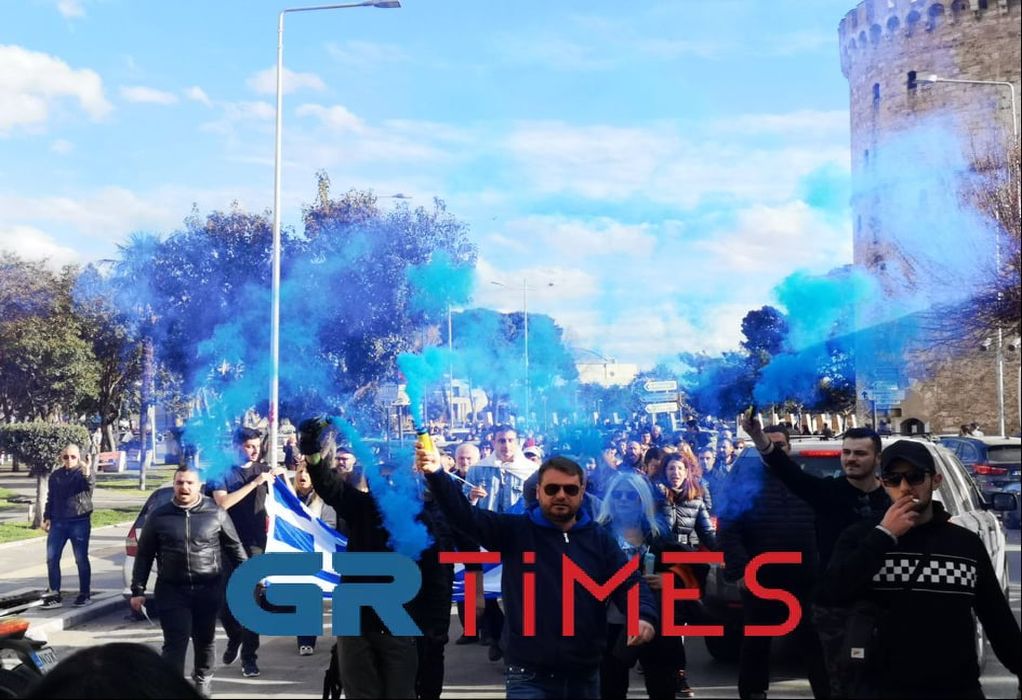 Πορεία κατά της υποχρεωτικότητας των εμβολίων και του ΝΑΤΟ στο κέντρο της Θεσσαλονίκης (ΦΩΤΟ-VIDEO)