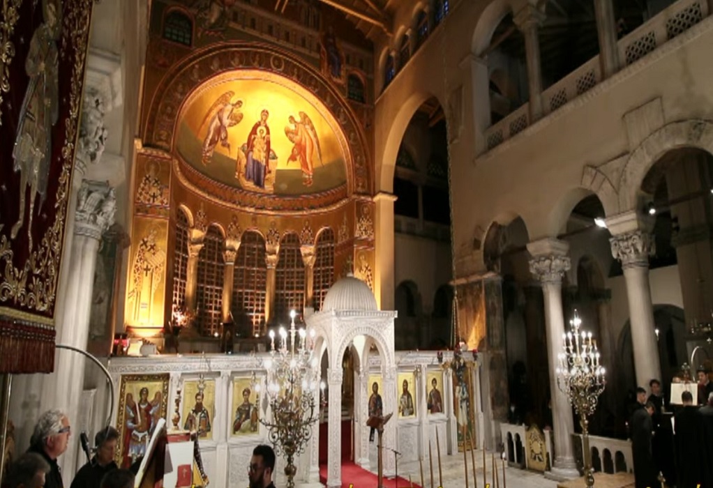 LIVE η Ακολουθία των Αγίων Παθών από τον Ιερό Ναό Αγίου Δημητρίου Θεσσαλονίκης