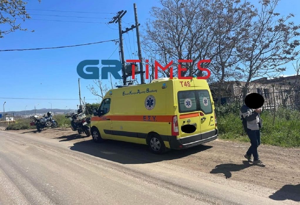 Θεσσαλονίκη: Έκλεψαν ασθενοφόρο από το ΚΥ Διαβατών και συμβατικό όχημα της Τροχαίας