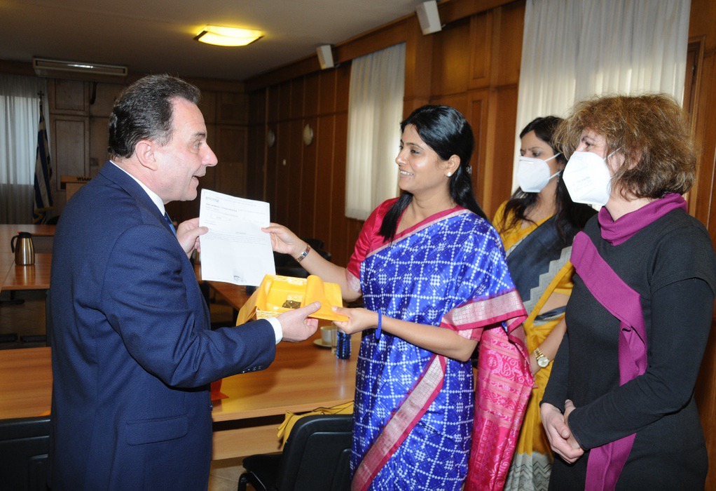 Συνάντηση Γ. Γεωργαντά με την Ινδή υπουργό για θέματα Εμπορίου και Βιομηχανίας