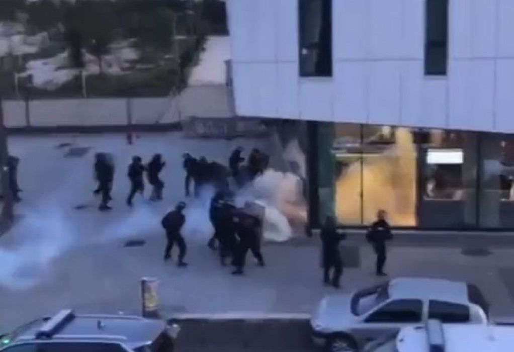 Ένταση μεταξύ οπαδών του ΠΑΟΚ και της Αστυνομίας στη Μασσαλία (VIDEO)