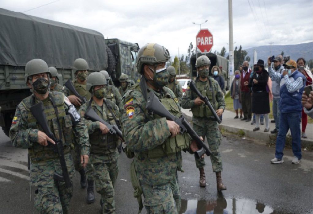 Ισημερινός: Οι απειλές κατά της ζωής δημοσιογράφων εκρήγνυνται