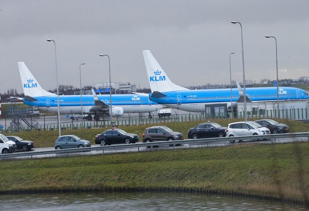 Ολλανδία: Χάος στο αεροδρόμιο Schiphol του Άμστερνταμ προκάλεσε απεργιακή κινητοποίηση